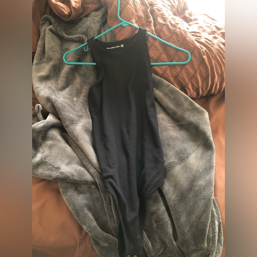 Abercrombie & Fitch Black Ribbed Tank Bodysuit - XXS